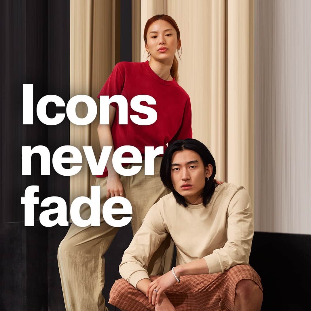 American Apparelさんのインスタグラム写真 - (American ApparelInstagram)「Iconic classics and essentials, American Apparel garments are more than clothing. Shop our full line now. 🟥​​ ⬜ ​  #americanapparel #fashionicons #streetwear」11月28日 3時14分 - americanapparel