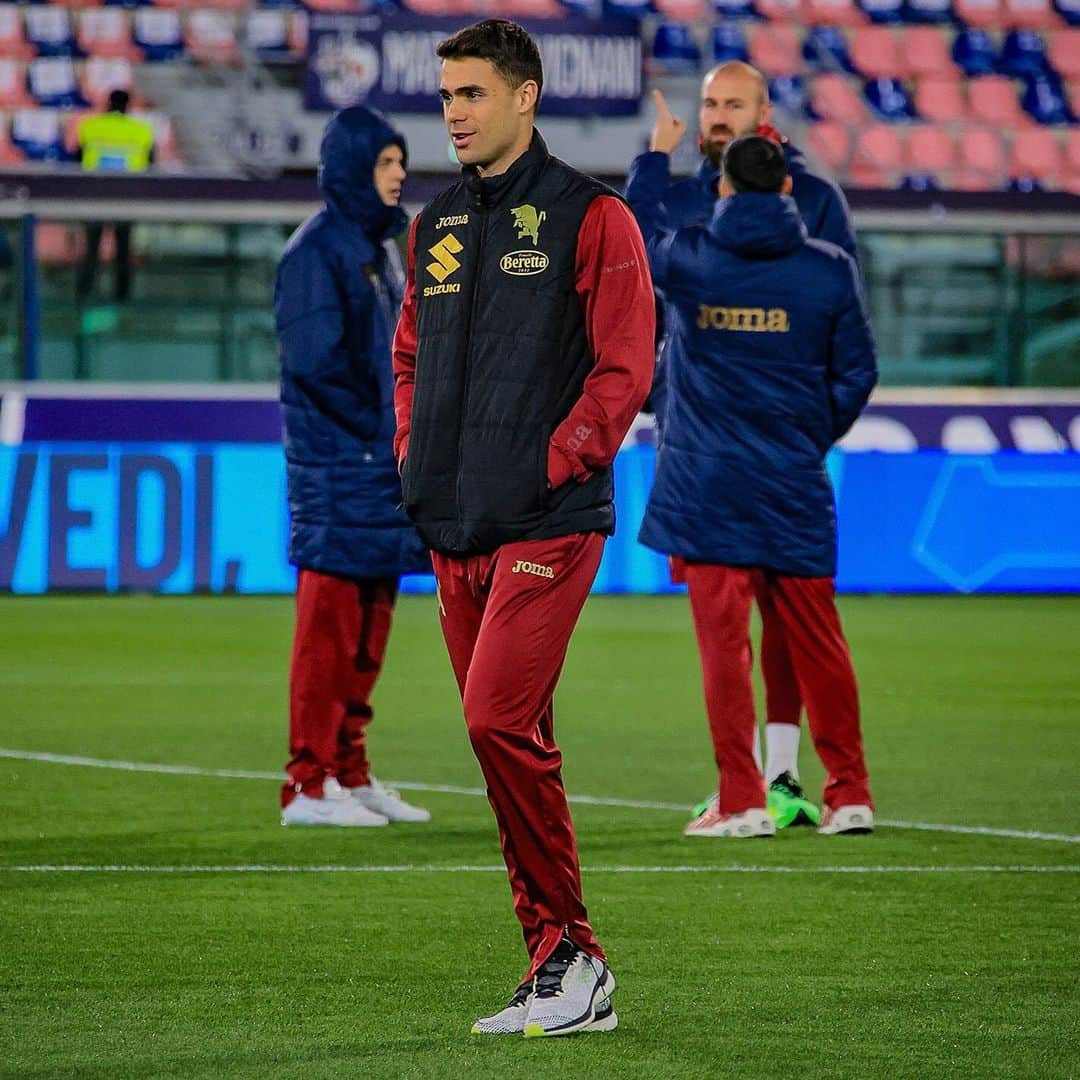 トリノFCのインスタグラム：「📍 Stadio Renato Dall’Ara  #SFT | #BolognaTorino」