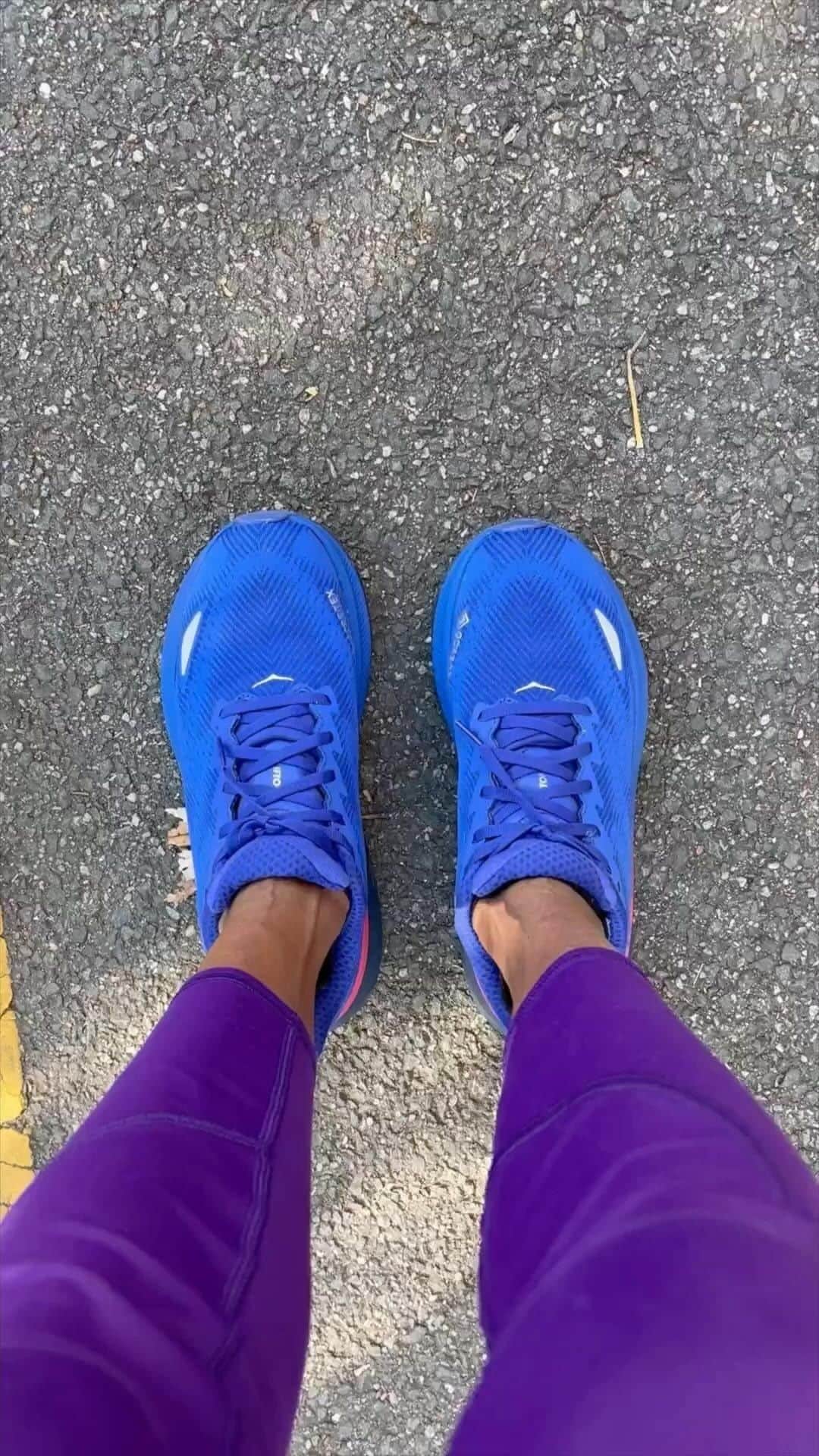 ホカオネオネのインスタグラム：「There’s no such thing as bad weather, just bad clothing choices 🫡 Tackle whatever mother nature throws at you with the range of HOKA shoes featuring @goretexbrand waterproof membranes.   (But if it’s really cold out there, we won’t blame you for cutting the run short 🤫)  #FlyHumanFly #HOKA #gtx #goretex #winterrunning」