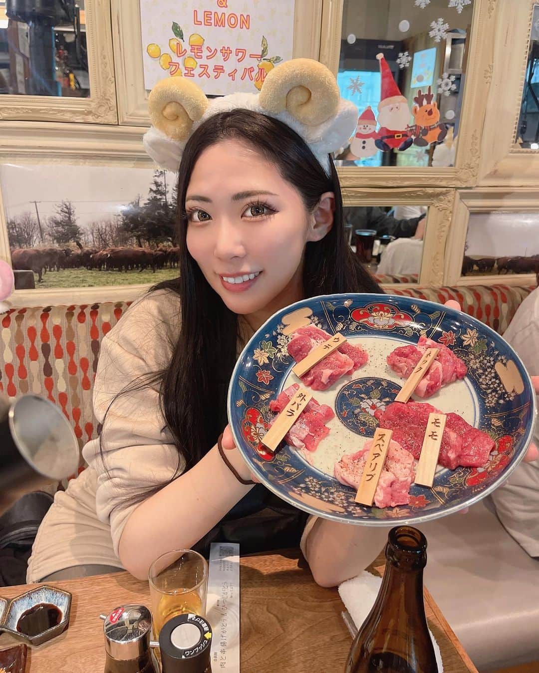 ゆずのインスタグラム：「ラムアンドヘブン！！！ ららららっらーららっららっらーららららららららっらーびっべーん の曲を思い出すフレーズ！  #ラムアンドヘブン#ユアマイヘブン #ひつじがとう#田町#田町グルメ  #일본맛집 #타마치 #양고기맛집 #양고기 #도쿄맛집」