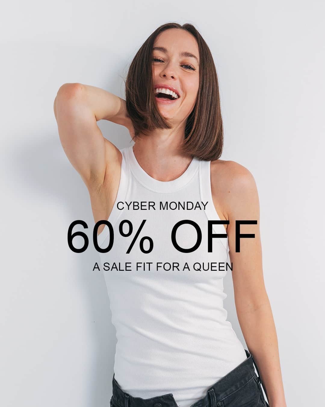 デイヴィッド ラーナーのインスタグラム：「A sale fit for a queen. Shop our Cyber Monday deals and get up to 60% off of any 4 items or Bundle. All sales are final.」