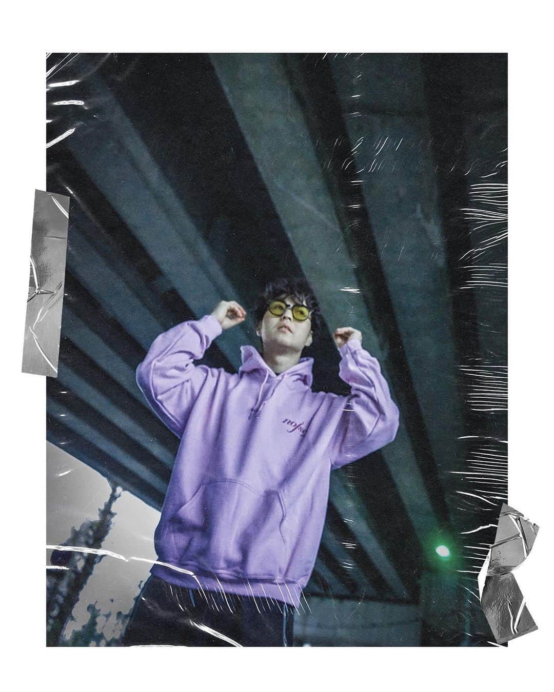 UTAのインスタグラム：「. . . 30日までなのでお忘れなく🙏  "NM MAE HOODIE 2023" 受注受付中！11/30(木)まで！  Color : ストーングリーン / オーキッド Size : M / L / XL / XXL  (ストーングリーンはL~XXL) Price : ￥7,500(tax in)  Designed by AG  <受付期間> 11/21(火) 20:00〜11/30(木) 21:00 ▼ONLINE SHOP https://noisemaker.base.shop/ ※12月上旬〜中旬の発送予定となっております。  #NOISEMAKER」