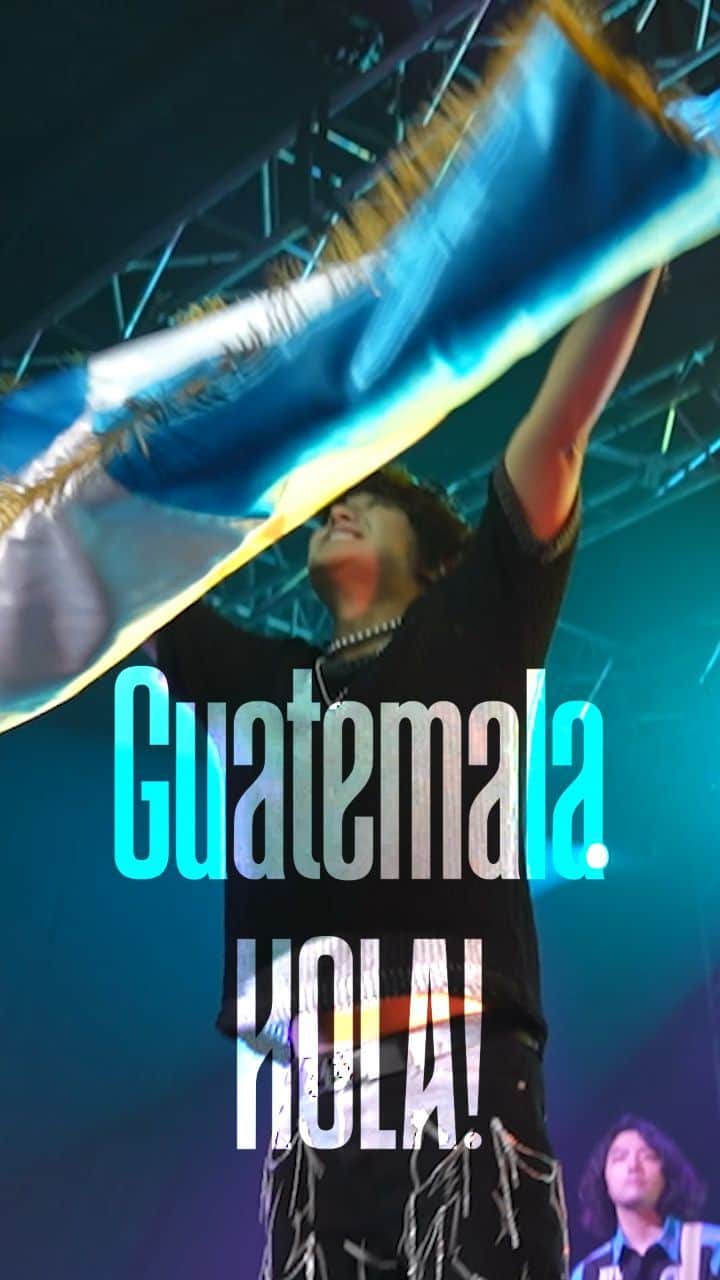 キム・ヒョンジュンのインスタグラム：「GUATEMALA HOLA!  #risingimpact #guatemala #guatemalahenecia #KIMHYUNJOONG」