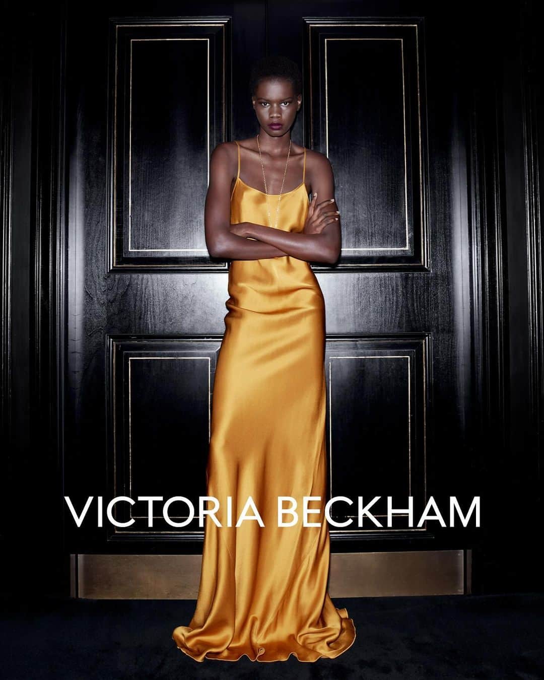 ヴィクトリアベッカムのインスタグラム：「AVAILABLE NOW!   Referencing ‘90s silhouettes, the Cami Dress in Ginger embodies easy sophistication, with a sensual, lightweight feel.   Available now at VictoriaBeckham.com and at 36 Dover Street.  #VBHoliday」