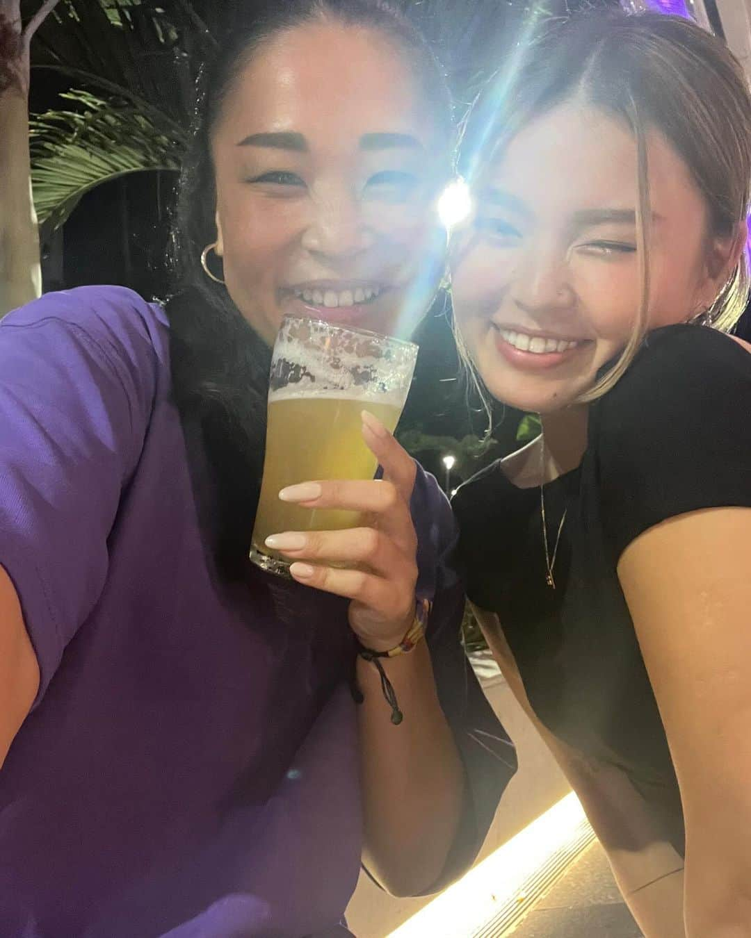 りおなさんのインスタグラム写真 - (りおなInstagram)「. Happy birthday @sizk.23 💙 You are my bestie(and baby when you’re drunk)🫶🏽🫶🏽🫶🏽 Thank you for being my bestie 👭🏽  しーたん爆誕祭楽しすぎたなぁ😂 笑あり涙ありのエモーショナル相撲してたw これからも山あり谷間ありだけど一緒に解決していこうね🚨 いつでも走って迎えに行くから🏃🏽‍♀️(こーゆーときだけ足速い)  I love you so much ❤️❤️❤️  #爆誕祭 #happybirthday  #bestie」11月28日 18時30分 - rionapzzz