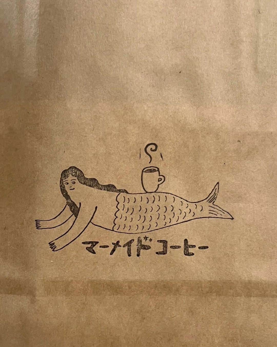 生見愛瑠さんのインスタグラム写真 - (生見愛瑠Instagram)「最近の私服といろいろ〜。🐣  ほぼ食べ物です、 炭水化物大好きなんです、、、」11月28日 18時39分 - meru_nukumi