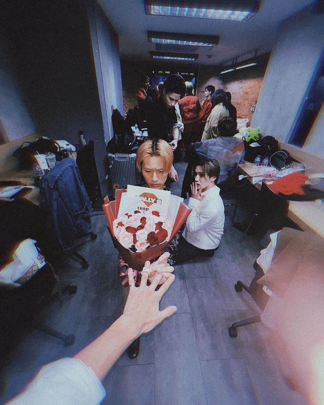 深堀未来さんのインスタグラム写真 - (深堀未来Instagram)「Beautiful flower from BALLY’S❤️🌹💐  #BALLISTIKBOYZ #ミクマサ結婚」11月28日 18時54分 - mikufukahori.official