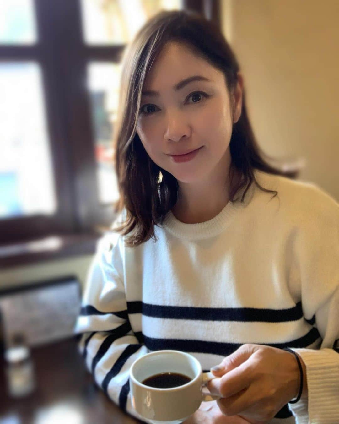 田中悦子さんのインスタグラム写真 - (田中悦子Instagram)「職場の同僚とランチ🍽️ 好きなパスタ🍝を選んで、ピッツァ🍕は 食べ放題で焼きたてが回ってくるの❣️🤣 食べすぎた🤣  今日は夜ご飯抜くつもりだったけど、 やっぱお腹空く笑 でも我慢する😣  #パスタランチ #ピッツァ食べ放題」11月28日 18時56分 - etsuko.reborn25