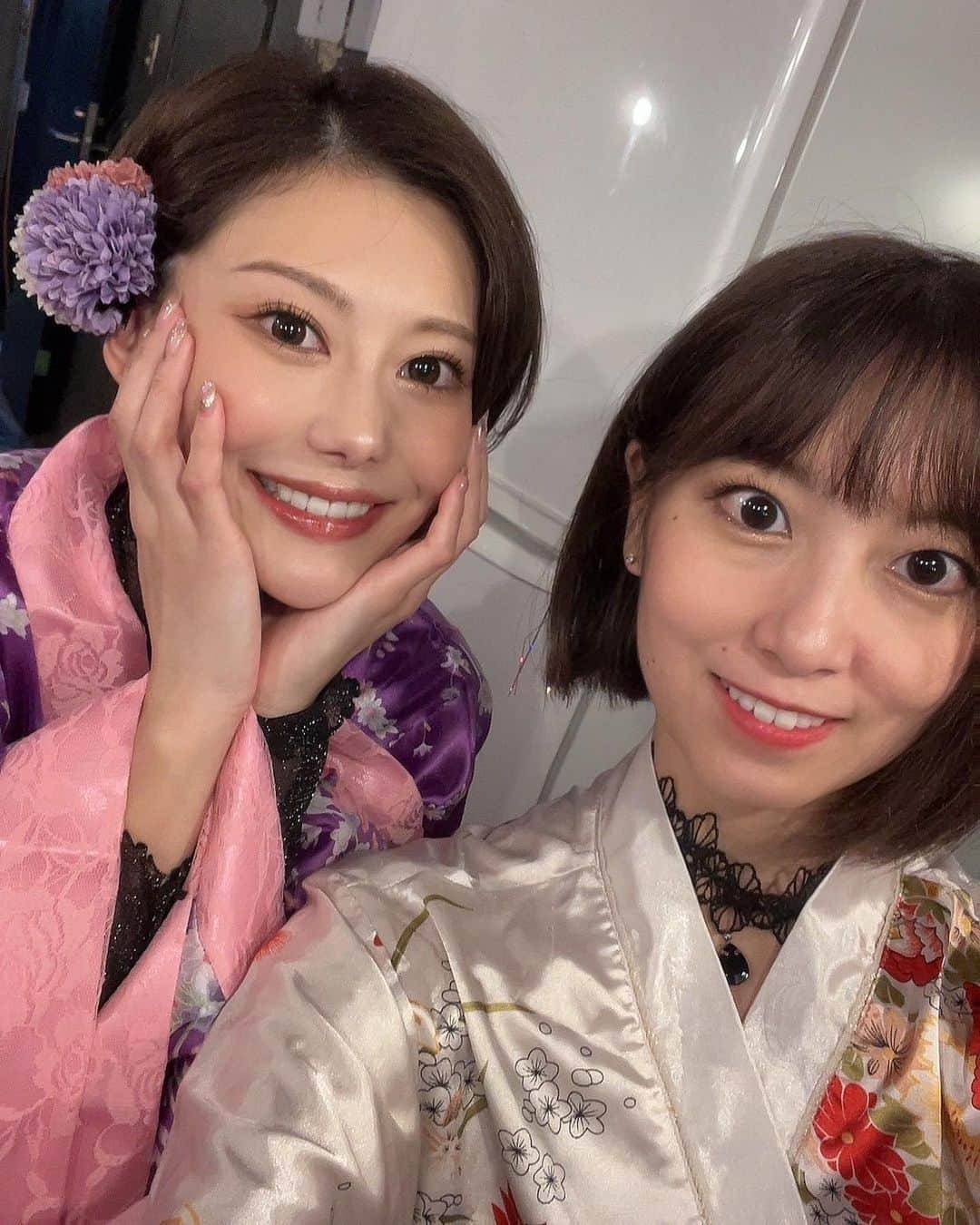 山本ゆうさんのインスタグラム写真 - (山本ゆうInstagram)「.  最高の座組！ またこのメンバーで再演出来ますように🌈  #シの輪舞曲  #actor #event #live  #舞台 #芝居 #役者  #イベント #ライブ #アクション」11月28日 19時10分 - yuu.y0119