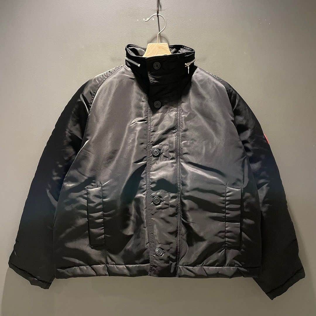 BEAMS JAPANのインスタグラム：「＜C.E＞ Mens NYLON TWILL WAR M JACKET ¥72,600-(inc.tax) Item No.11-18-1319 BEAMS JAPAN 2F ☎︎03-5368-7317 @beams_japan #ce #cavempt #beams #beamsjapan #beamsjapan2nd Instagram for New Arrivals Blog for Recommended Items」