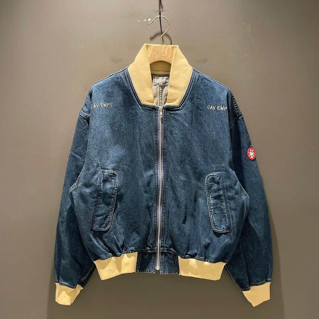 BEAMS JAPANのインスタグラム：「＜C.E＞ Mens Washed Denim Zip Jacket ¥46,200-(inc.tax) Item No.11-18-1334 BEAMS JAPAN 2F ☎︎03-5368-7317 @beams_japan #ce #cavempt #beams #beamsjapan #beamsjapan2nd Instagram for New Arrivals Blog for Recommended Items」