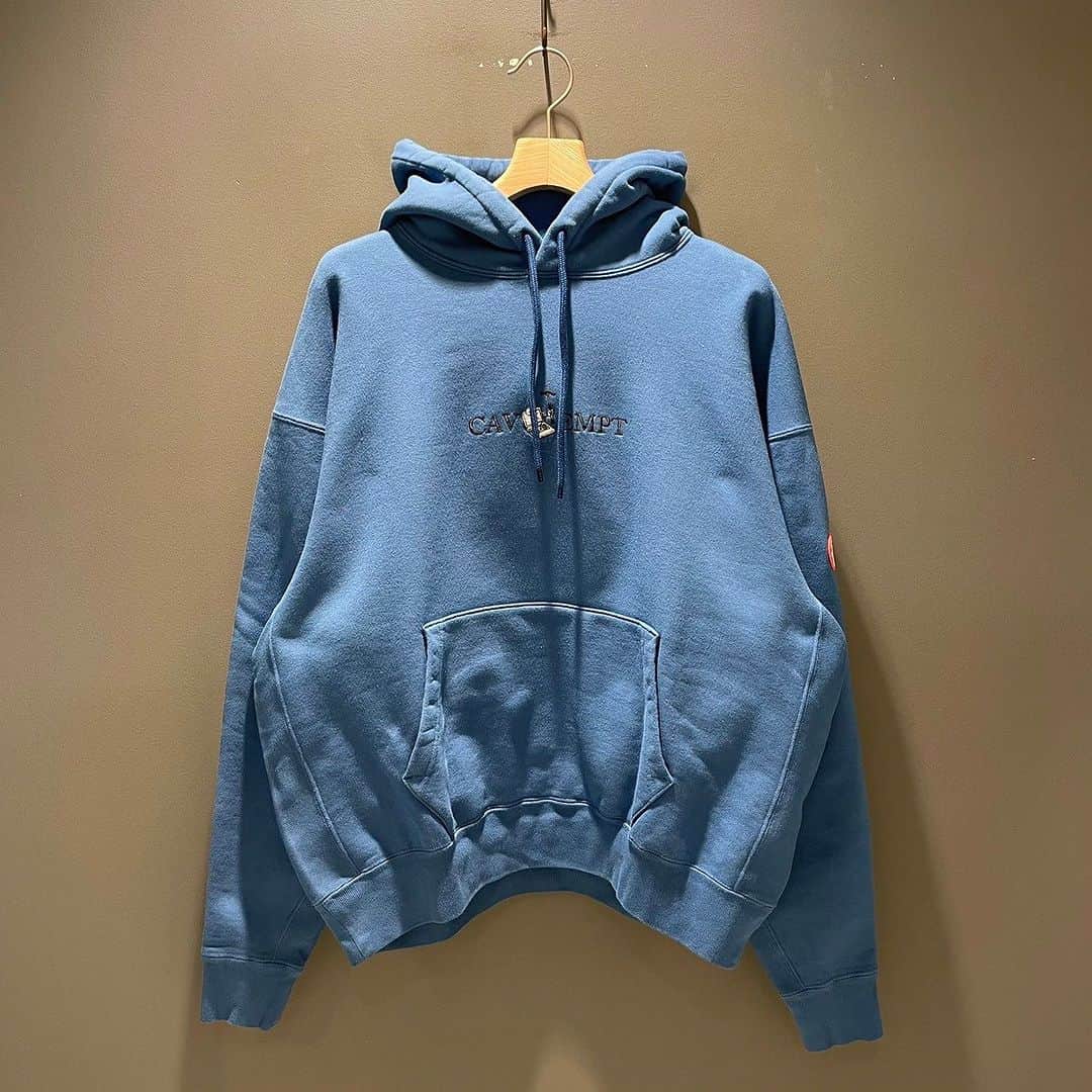 BEAMS JAPANのインスタグラム：「＜C.E＞ Mens OVERDYE MD INPUT-HAMMER HOODY ¥29,700-(inc.tax) Item No.75-13-0439 BEAMS JAPAN 2F ☎︎03-5368-7317 @beams_japan #ce #cavempt #beams #beamsjapan #beamsjapan2nd Instagram for New Arrivals Blog for Recommended Items」