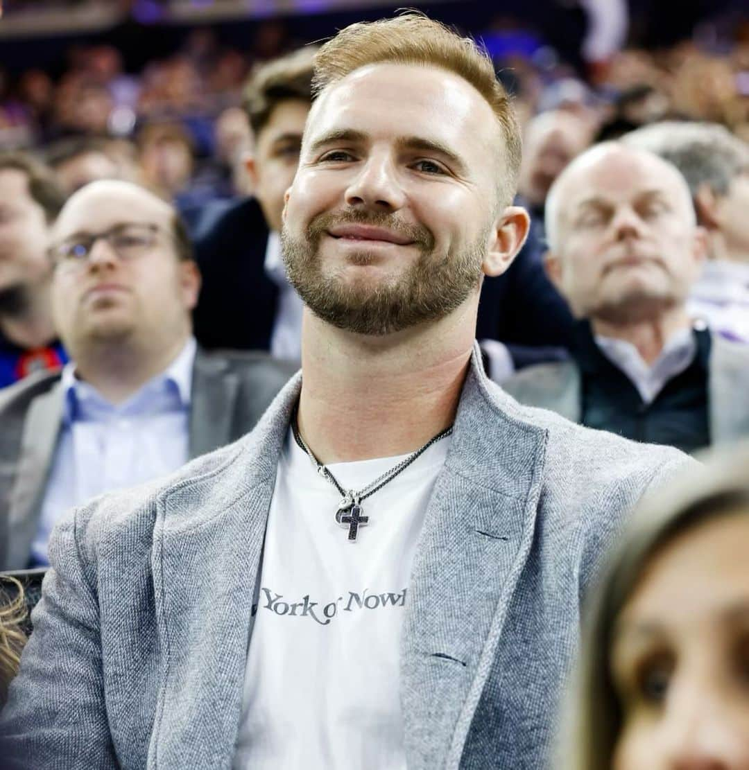 ニューヨーク・メッツのインスタグラム：「Polar Bear sighting at MSG 🐻‍❄️🏒」