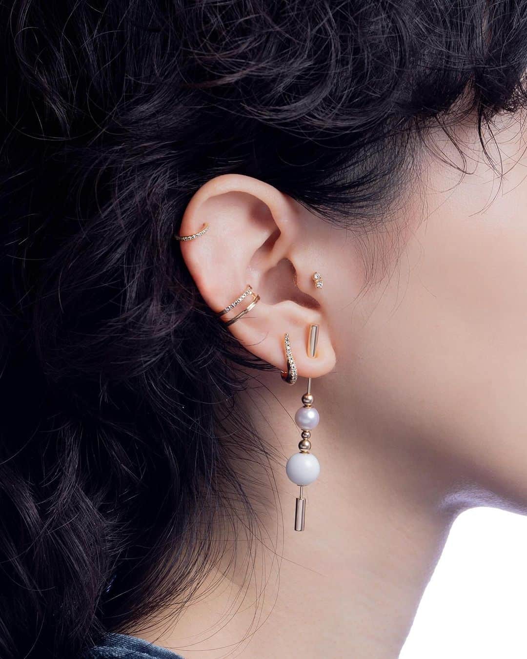 Hirotaka Jewelryさんのインスタグラム写真 - (Hirotaka JewelryInstagram)「STYLING INSPIRATION #hirotakajewelry」11月28日 11時01分 - hirotakajewelry