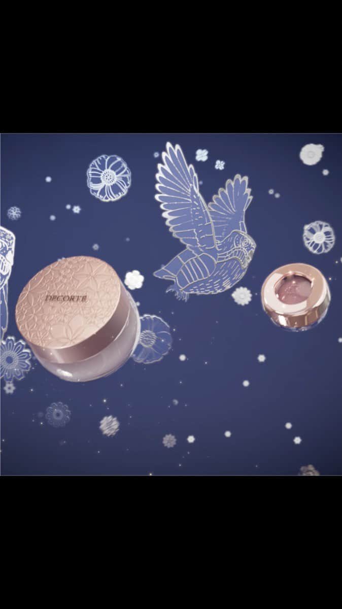 DECORTÉのインスタグラム：「Have a wonderful holiday with makeup that enhances your beauty.   Face powder (6 colors)  A face powder that moisturizes and melts into your skin. With a light and smooth touch like fine silk, softly covers pores for an even and elegant finish making your bare skin even more beautiful.  Eye Glow Gem Skin Shadow (30 colors)  Skin tone eye colors. Beautifully define your skin and feature by manipulating light and shadow.  美しさをより引き立てるメイクを仕込んで、心も輝くホリデーに。  フェイスパウダー　全6色 しっとり肌に溶けこむフェイスパウダー。極上シルクのような軽くなめらかなタッチで毛穴をふんわりカバーし、素肌そのものが美しくなったような、キメ細かく上品な仕上がりを叶えます。  アイグロウジェム　スキンシャドウ　全30色 スキントーンのアイカラー。光と影を操り、素肌・骨格・顔立ちまでも美しく魅せます。  #コスメデコルテ #decorte #MyDecorteMoment #DecorteGiftSelection #ギフト #プレゼント #ギフトボックス #ホリデーギフト #gift #presents #holidays #holidaygift #makeup #cosmetics #beauty #jbeauty」