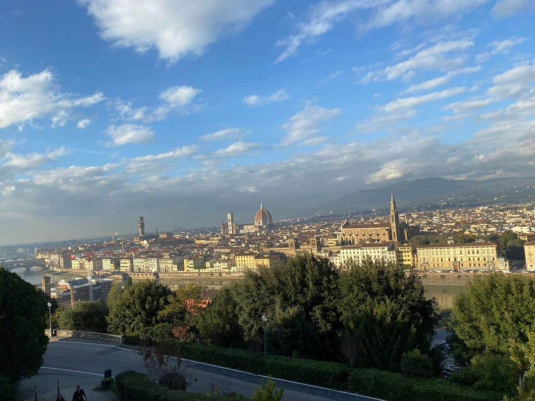 城之内早苗さんのインスタグラム写真 - (城之内早苗Instagram)「世界の車窓から🇮🇹  ちょっと間が空いてしまいました💦 私は 旅に出てました✈️  #世界の車窓から #イタリア #初めてのイタリア #楽しかった #最高の時間」11月28日 12時17分 - sanae.jyounouchi_official