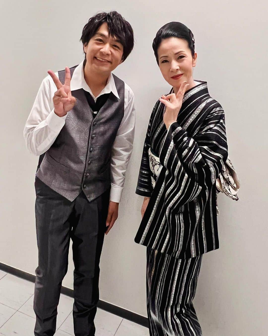 藤澤ノリマサのインスタグラム：「*  昨日はテレビ収録でした📺 詳細は後日発表します。  そして、久しぶりに坂本冬美さんとお逢いする事が出来ました🫡  由紀さおりさんにご紹介していただいたご縁！ ありがとうございます！  ほんの少しでしたがお話も出来て良かった✌️  #坂本冬美 さん #由紀さおり さん #藤澤ノリマサ #テレビ収録 #楽しかった #久しぶりの #ダンス #緊張したけど #ハッチャケタ #ピアノ #伴奏  *」