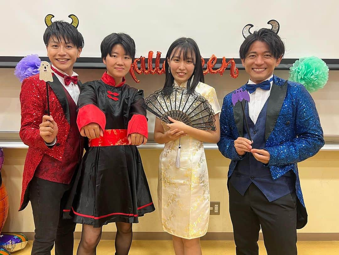 工藤淳之介さんのインスタグラム写真 - (工藤淳之介Instagram)「秋の思い出、学園祭！ICM国際メディカル専門学校さんにイケメン四銃士として呼んでいただきました。 学生さんたちみんな良い子で、たくさん元気もらえました！ビンゴ大会も仮装大会も盛り上がってたし、鍼灸体験も楽しくて気持ち良くて最高でした😊また今後もご縁があるといいです✨  さて、今週は休暇のため #3時のカルテット はイケメン四銃士のメンバーが代打！今日もレッド麦ちゃんです。昨日もお腹かかかえて笑いました、あれはもはや4人いたような気がする…笑笑 お楽しみにー！  #文化祭 #学園祭 #鍼灸 #bsn #アナウンサー #秋の思い出 #工藤淳之介」11月28日 13時11分 - kudojun_nosuke_bsn