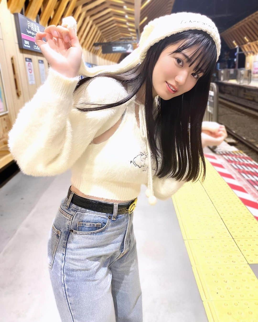 滝口きららのインスタグラム：「新しい服と帽子〜🤍🐇  #ootd #fashion」