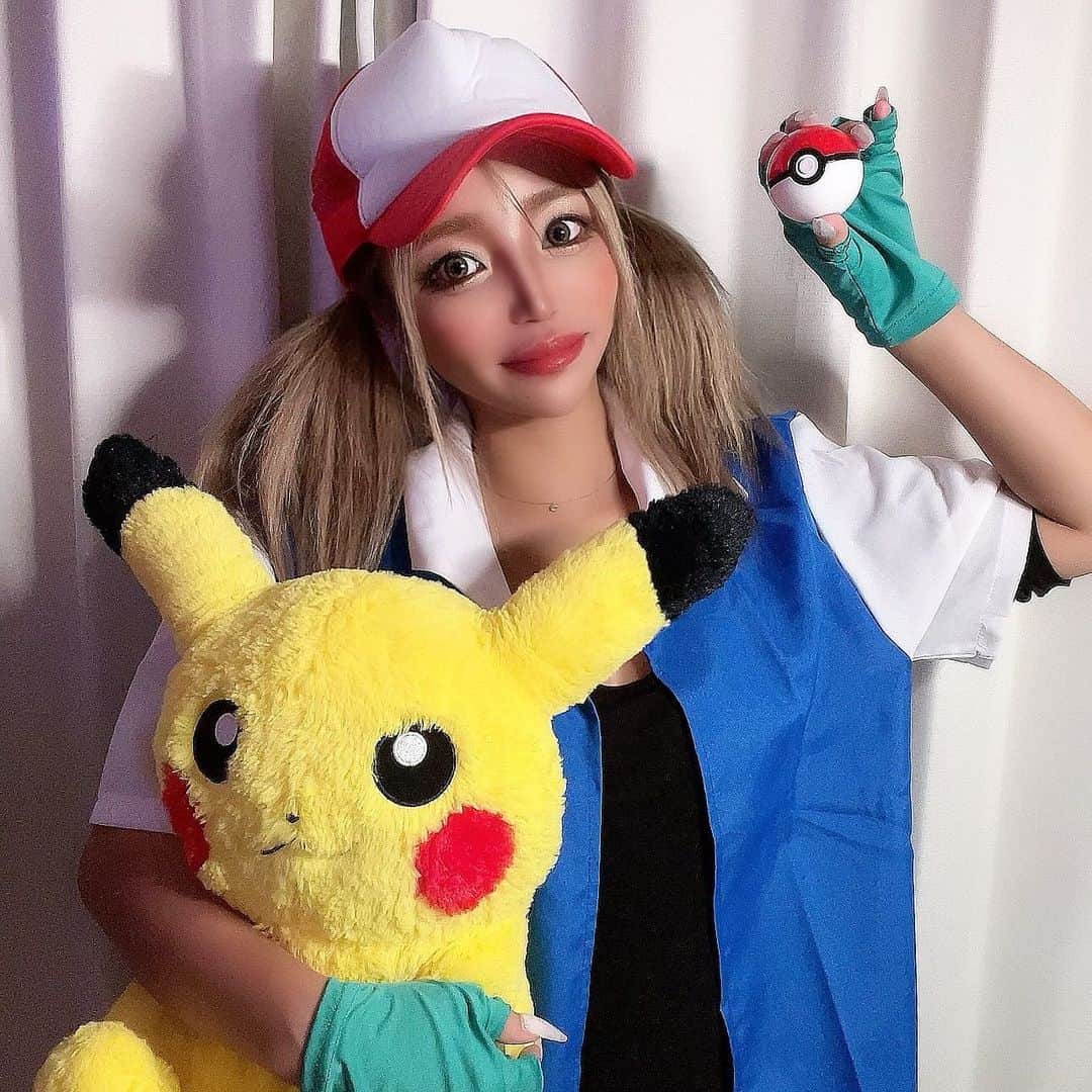 MII MAMAさんのインスタグラム写真 - (MII MAMAInstagram)「. . . いつかのさとし⚡️♥️💙 #ハロウィンコスプレ —————————————— 🔎White Style mi mama 良かったらチャンネル登録お願いします🙇🏽‍♀️ #YouTube#ユーチューバー#主婦ユーチューバー#MIIMAMA#チャンネル登録お願いします#2児ママ#年子ママ#ギャルママ#ぎゃるまま#アラサーママ#アラサー#30代#30代ママ#ホワイトインテリア#モノトーンインテリア#シンプルな暮らし#収納#ホワイト収納#イチナナ#イチナナライバー#専属ライバー#主婦ライバー#17LIVE#主婦YouTuber#ママYouTuber#ママライバー#幼稚園ママ#小学生ママ」11月28日 13時19分 - miimamachannel