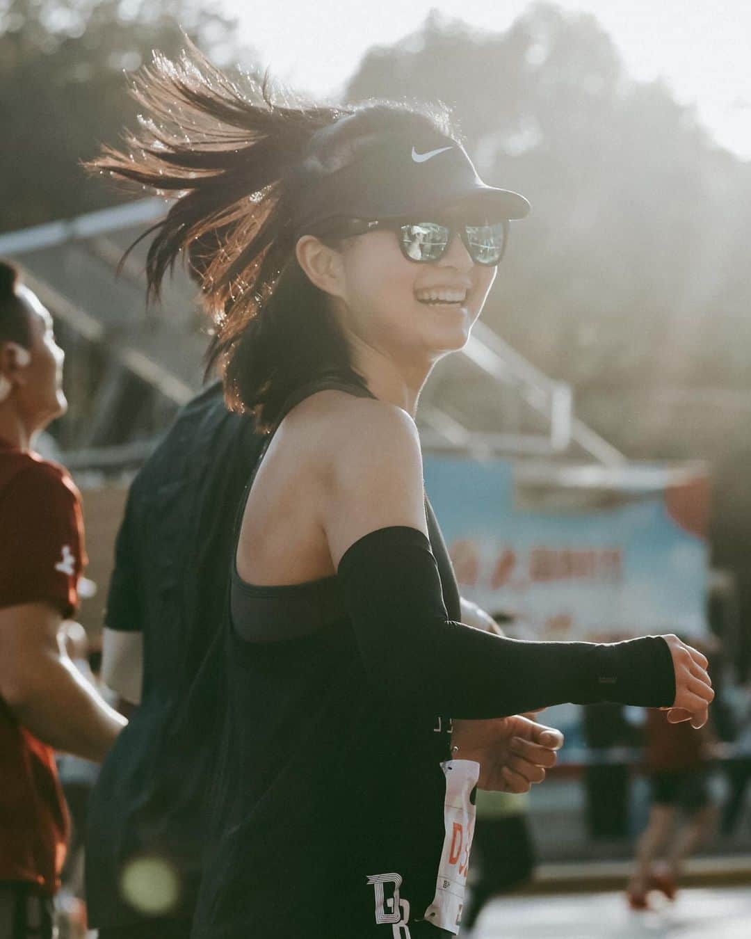 The Run Dept.さんのインスタグラム写真 - (The Run Dept.Instagram)「When 38,000 runners help each other through 26.2, it makes for an unforgettable race.  Thank you for your persistence, your hustle, and your passion. We’ll see you again next year, Shanghai Marathon.✨」11月28日 14時02分 - nikerunning
