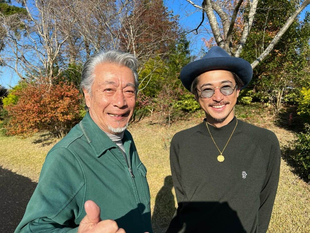 窪塚洋介さんのインスタグラム写真 - (窪塚洋介Instagram)「この方もまた憧れの76歳。 念願叶ってお会い出来ました。  素敵な背中見せて頂きながら、 要所要所でぶちかまされて爆笑ラウンド⛳️  #高田純次」11月28日 14時10分 - yosuke_kubozuka