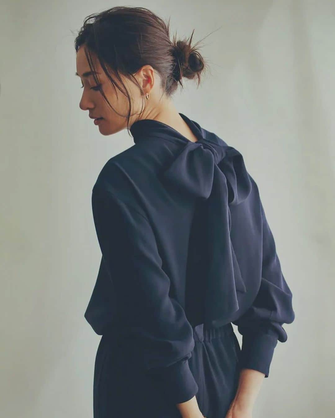 小濱なつきのインスタグラム：「mi-mollet @mimollet   #大人世代のオケージョン服」