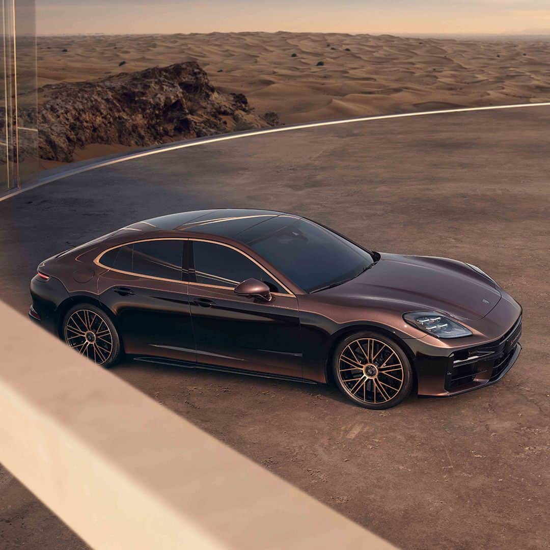 HYPEBEASTさんのインスタグラム写真 - (HYPEBEASTInstagram)「@hypedrive: @porsche has introduced the third generation of the Panamera — the Panamera Turbo Sonderwunsch.⁠ ⁠ Exhibiting a bespoke approach, the one-off car showcases specially created color tones, meticulous attention to detail, and distinctive exterior features. The two-tone finish, which centers around Leblon Violet Metallic, gradually transitions into a solid black hue with tinted elements. Additionally, the design is enriched by Avium Metallic accents and gold-vaporized flakes, resulting in a premium depth effect. Moreover, meticulous craftsmanship and a focus on detail are apparent in the logos on the rear, showcasing precision and artistry.⁠ ⁠ Swipe through for a closer look.⁠ Photo: Porsche」11月28日 15時45分 - hypebeast