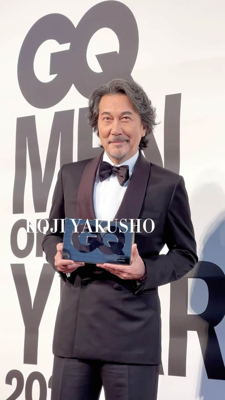 Fashionsnap.comのインスタグラム：「【ニュース】「GQ JAPAN」が、ジャンルを問わずその年に圧倒的な活躍をみせた人々を称えるアワード「GQ MEN OF THE YEAR 2023」を開催！ 受賞者のフォトコールには新しい学校のリーダーズ、安藤サクラ、ヒコロヒー、久石譲、BRIGHT、Mrs.GREEN APPLE、役所広司、山田裕貴、吉田正尚が登場しました！  @gqjapan @japan_leaders @suzuka_leaders @kanon_leaders @mizyu_leaders @rin_leaders @sakuraando @hiccorohee @joehisaishi.official @bbrightvc @mgaband @00_yuki_y @bh_masataka34 #新しい学校のリーダーズ #安藤サクラ #sakuraando #ヒコロヒー #久石譲 #joehisaishi #bright #ไบร์ท #mrsgreenapple #ミセスグリーンアップル #役所広司 #kojiyakusho #山田裕貴 #yukiyamada #吉田正尚 #masatakayoshida #wbc #野球 #芸人 #fashion」