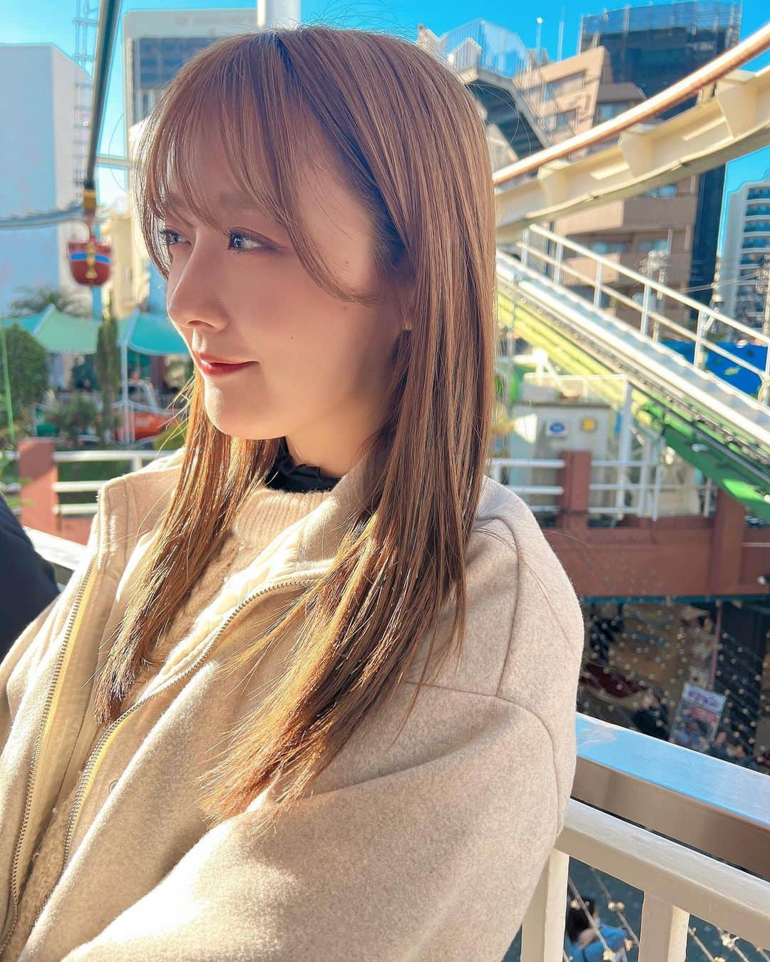 鎌田菜月さんのインスタグラム写真 - (鎌田菜月Instagram)「🌸🎡🎠  #浅草 #花やしき #浅草観光 #揚げ饅頭 #思い出グラム」11月28日 15時52分 - nacky_k829