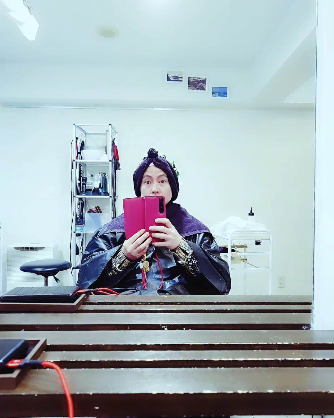 置鮎龍太郎さんのインスタグラム写真 - (置鮎龍太郎Instagram)「美容院、お久しぶり♪」11月28日 16時19分 - chikichikiko