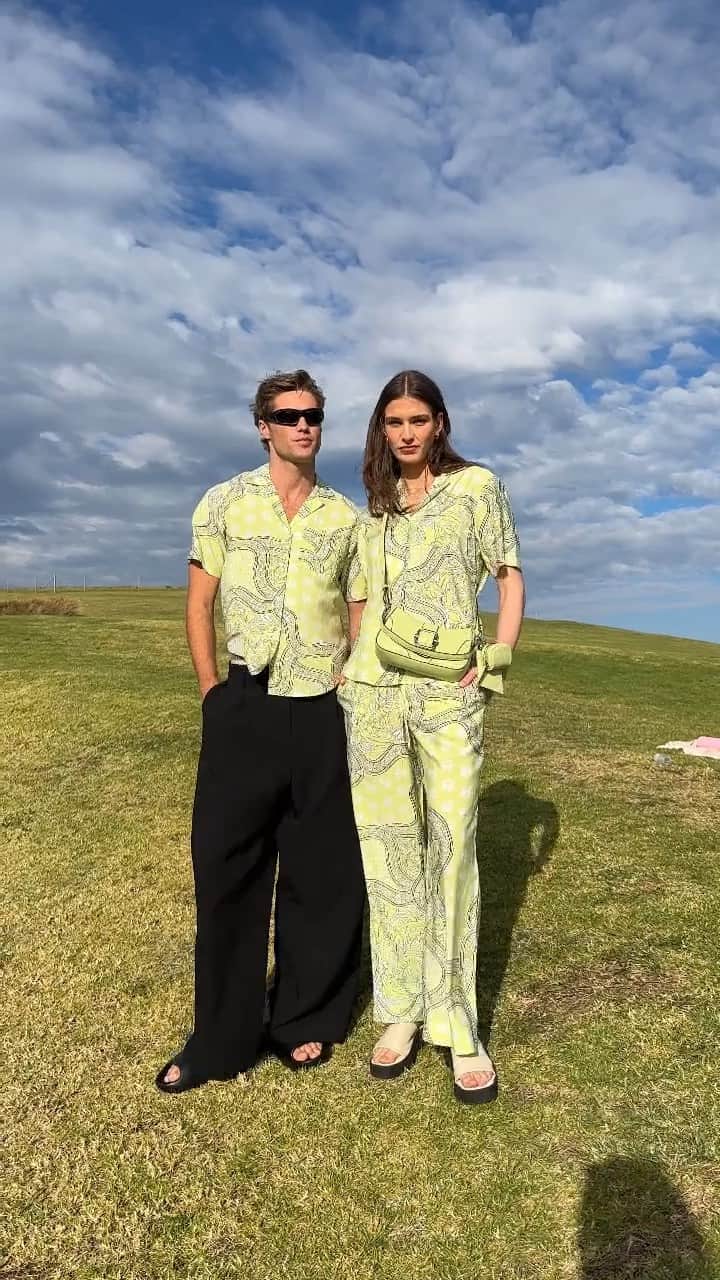 Target Australiaのインスタグラム：「@nicktruelove @hollywerner in the must-have Patchwork Palm Resort Set 💚  Available online & in store now.   Products featured  - Lily Loves Resort Shirt - Lily Loves Wide Leg Pant - Lily Loves Buckle Bag」