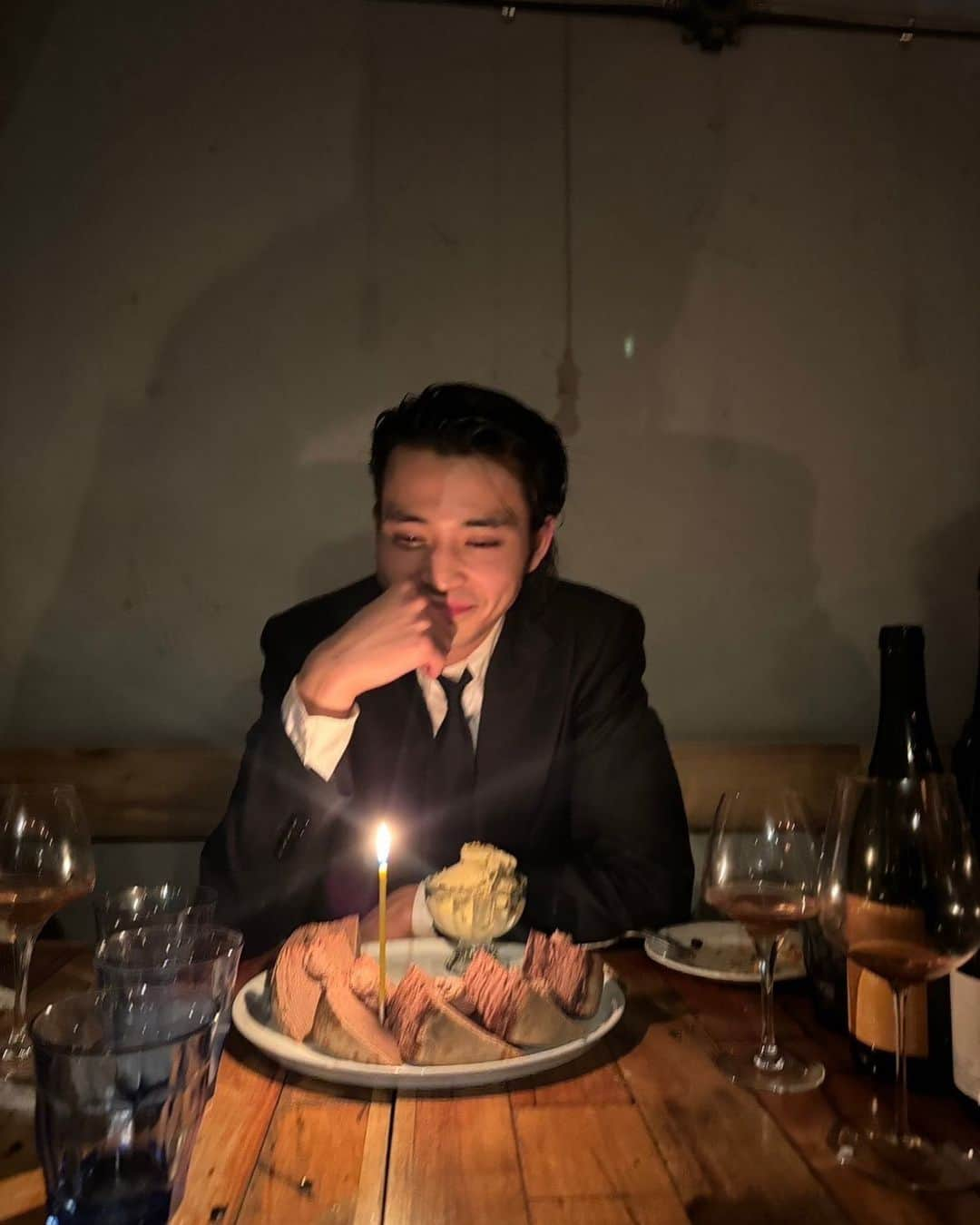 中田圭祐のインスタグラム：「今年も無事に誕生日を迎えました。これからもよろしくお願いします！皆さんいつもありがとうございます☺︎」