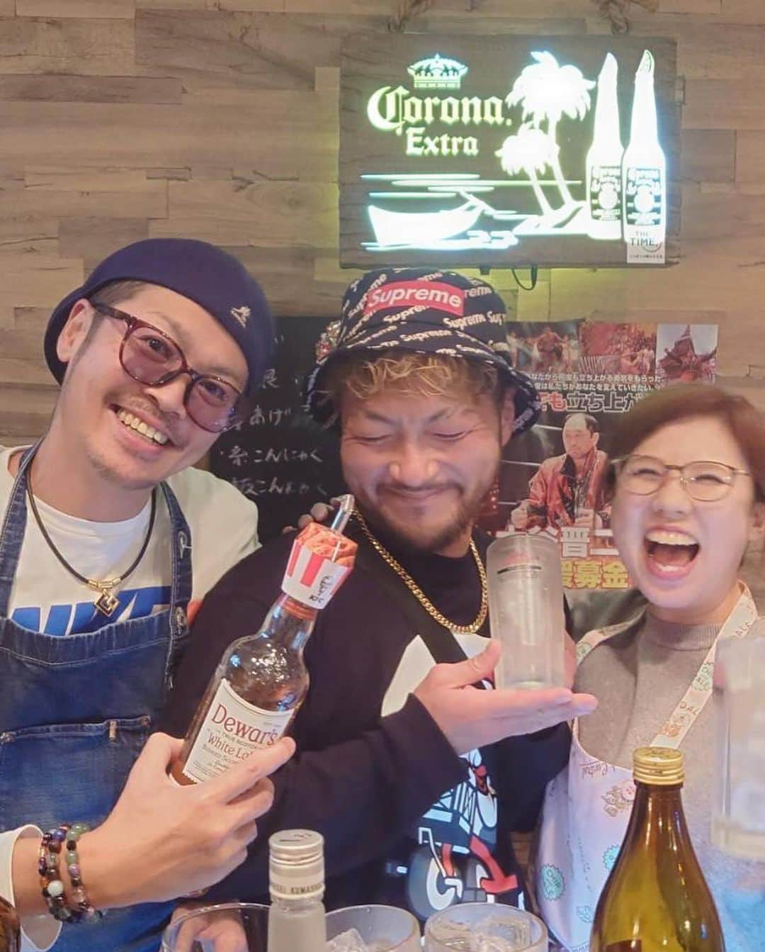 Kzyさんのインスタグラム写真 - (KzyInstagram)「#沖縄 #九州 #巡業 #思い出  #オリオンビール #orionbeer #沖縄そば #ステーキ  #長崎皿うどん #佐世保バーガー #豚バラ丼  #グランピングカフェバーゴング   飲んで食って、騒いでw 急遽イベントも参加させてもらったり、 とても充実した連戦でした。 たくさんのご協力感謝です！🙏🙇‍♂️  次は #北海道 #道産子 #凱旋大会  #宴人全開 盛り上げる！！  #dragongate #ドラゴンゲート  #prowrestling #プロレス」11月28日 17時42分 - kzy_time_ebe2