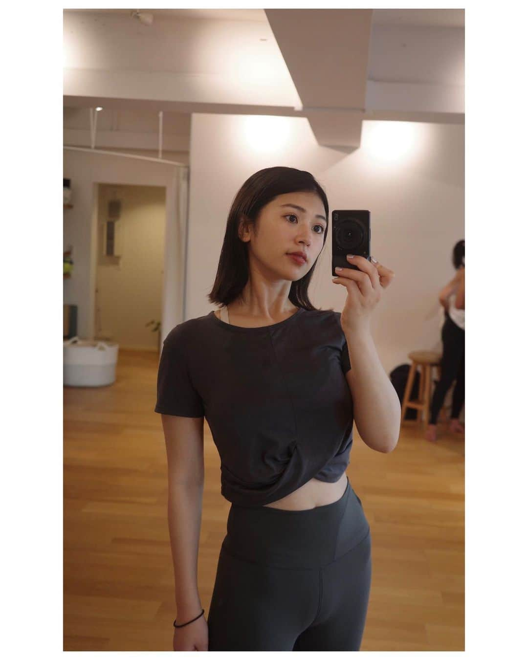 藤原菜摘のインスタグラム：「YOGA 🧘‍♀️」