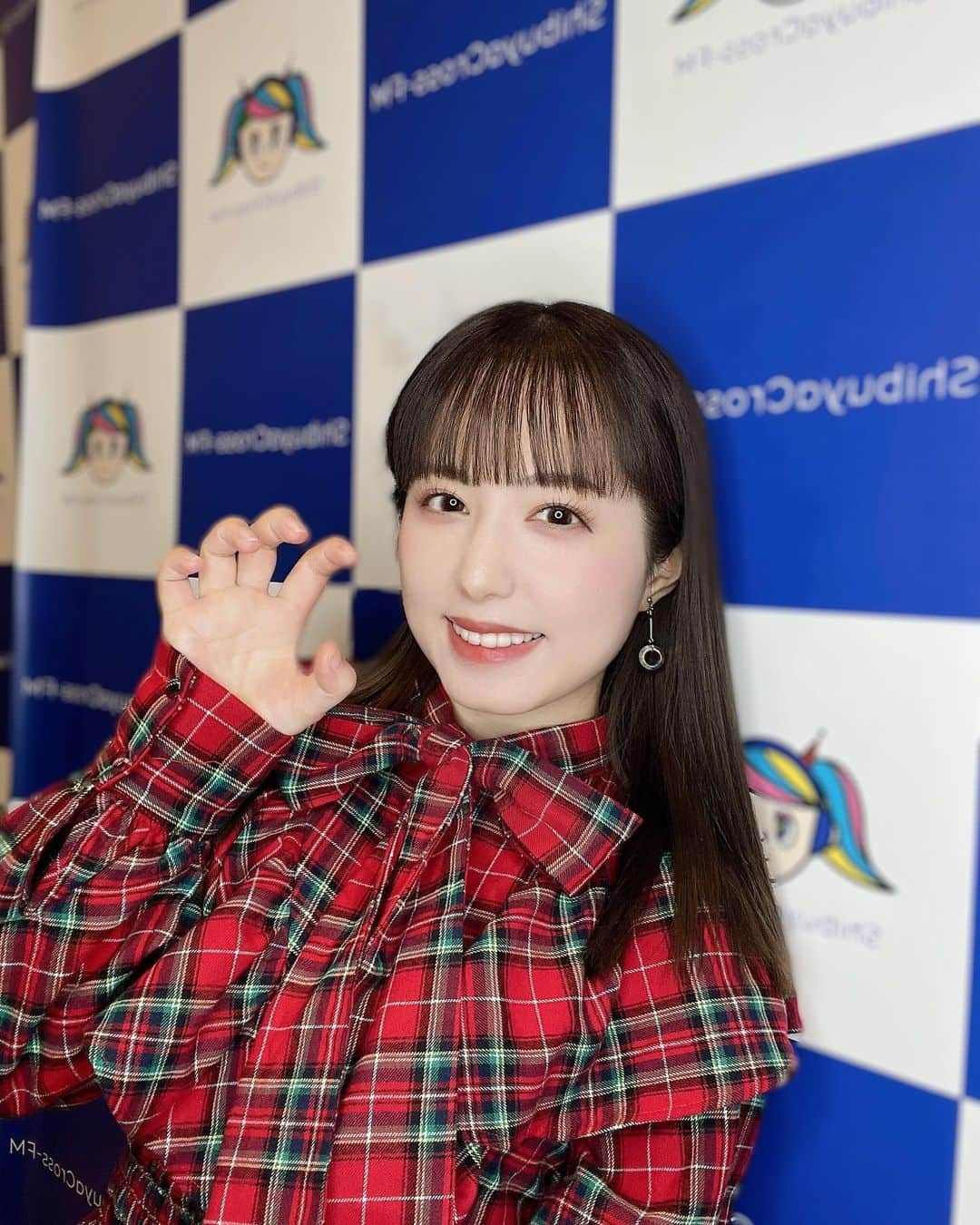 前田美里さんのインスタグラム写真 - (前田美里Instagram)「先日の前田美里のしゃべりたりない(仮)in渋谷クロスFM📻ありがとうございました…！！！  久しぶりの渋谷クロスFMさん、そしてゲストにトレンディエンジェルたかしさんとキクチウソツカナイ。さんが来てくださいました✨  テーマは『アイドル』  とにかくしゃべりたりなくて、あっという間の50分でした…ほんとに止まらなかった…  またこの企画やりたいな…そんな最高のラジオでした。  #ラジオ #渋谷クロスFM  #グラビア #写真集 #記憶の雫 #講談社 #グラビアアイドル  #アイドル #水着  #被写体 #ファインダー越しの私の世界 #写真好きな人と繋がりたい  #写真 #ヲタク #櫻坂46 #欅坂46 #日向坂46 #フォロー #フォロワー募集中 #gravure #idol #japanesegirl #follow #followme #좋아요 #팔로우미 #팔로미 #오오티디 #화보」11月28日 18時20分 - maeda_misato