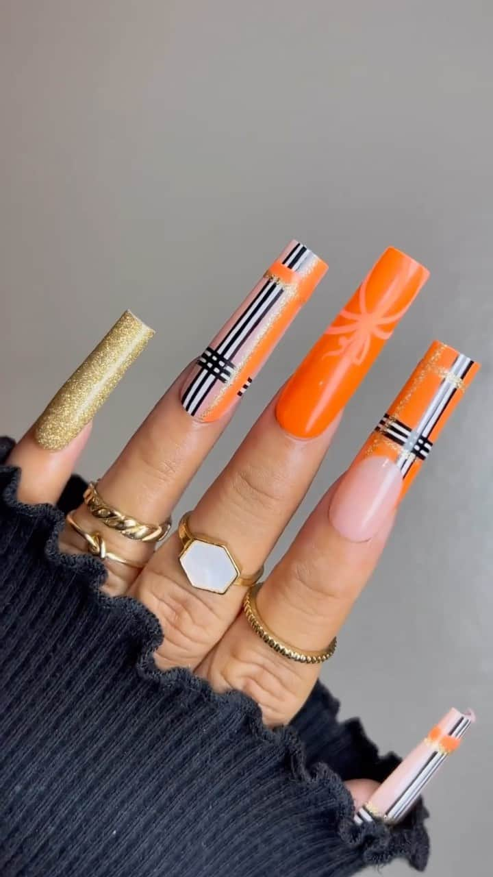 CosmoProf Beautyのインスタグラム：「Elevate your nail game with @KiaraSkyNails Gel Art Collection! 🌈💅 Whether you’re going for a quick chic look or diving into intricate designs, these gels are your secret weapon!💖 you can snag the entire collection at @cosmoprofbeauty today!⁠ ⁠ ⁠ @gabriannanails」