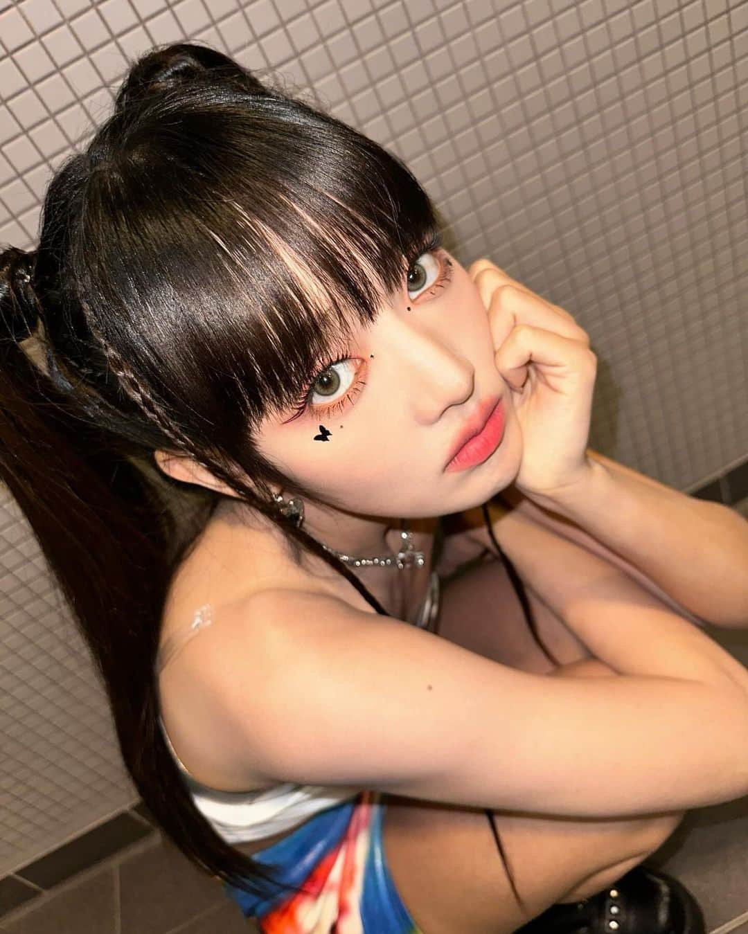 ミンニさんのインスタグラム写真 - (ミンニInstagram)「😳🦋🇵🇱🖤」11月28日 20時13分 - min.nicha