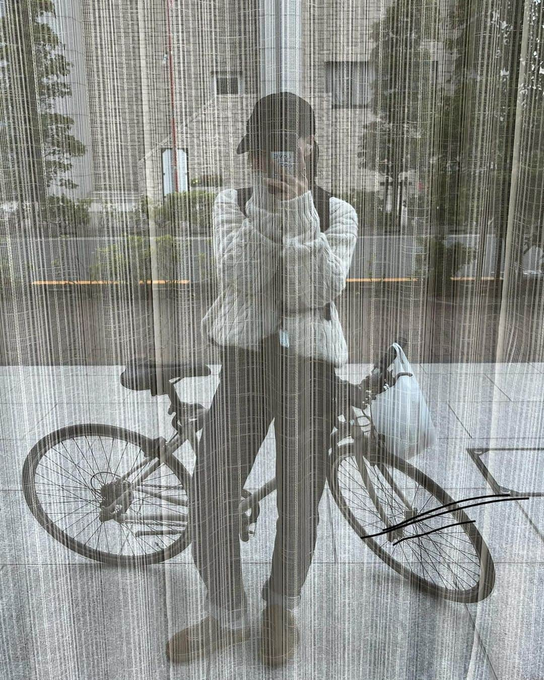 さいとうなるさんのインスタグラム写真 - (さいとうなるInstagram)「🚲  アナトミカのマリリンに lenoのチルデンニット クラークスのサポサンダル🧺🍁  knit... leno pants... @anatomica_tokyo_nihonbashi  cap... @universal__products  bag... @champion_japan  shoes... @clarksoriginals  . . . #ootd#日々#シンプル#シンプルコーデ#メンズライク #秋コーデ#冬コーデ#サムオム#somomandco#サムオムアンドコー#シティーポップ#シティボーイ #シティポップ#ストリートシック#ストリートコーデ #ストリート#アウトドアファッション#popey#ポパイ#cityboy#citystyle#トラッドコーデ#fudge#ファッジ#cluel#クルーエル#チルデンニット#ニットコーデ#anatomica#clarksoriginals」11月28日 21時02分 - naru060708