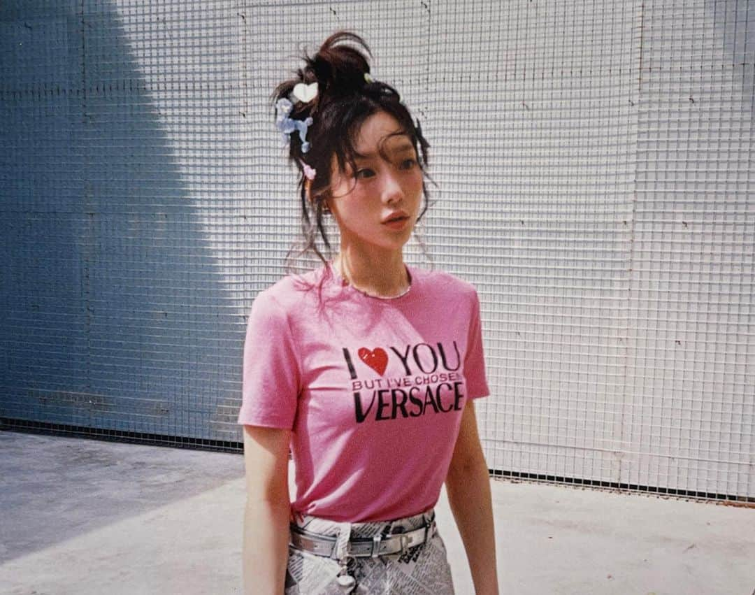 TAEYEONのインスタグラム：「💗  @taeyeon_ss  #태연 #TAEYEON #ToX #TAEYEONToX」