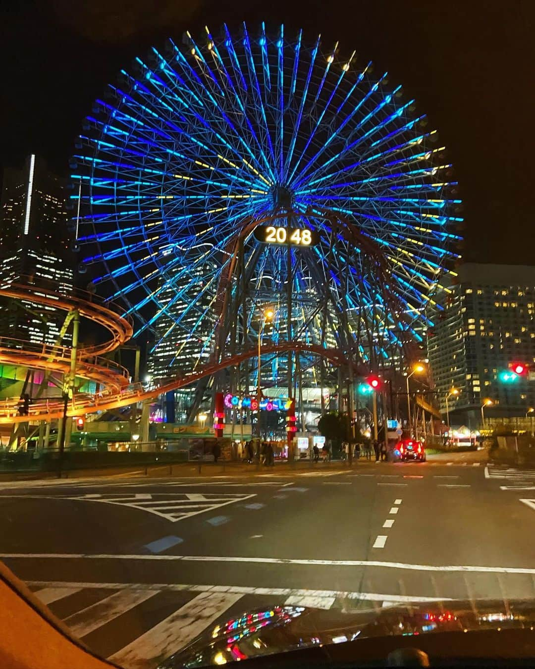 平子理沙さんのインスタグラム写真 - (平子理沙Instagram)「先日、横浜にお泊まりに母上と行った時の写真です✨ 夜景がとっても綺麗でした🤩💕  #横浜ぶらり #lifestyle#beauty#fashion#risahirako#平子理沙」11月28日 21時34分 - risa_hirako