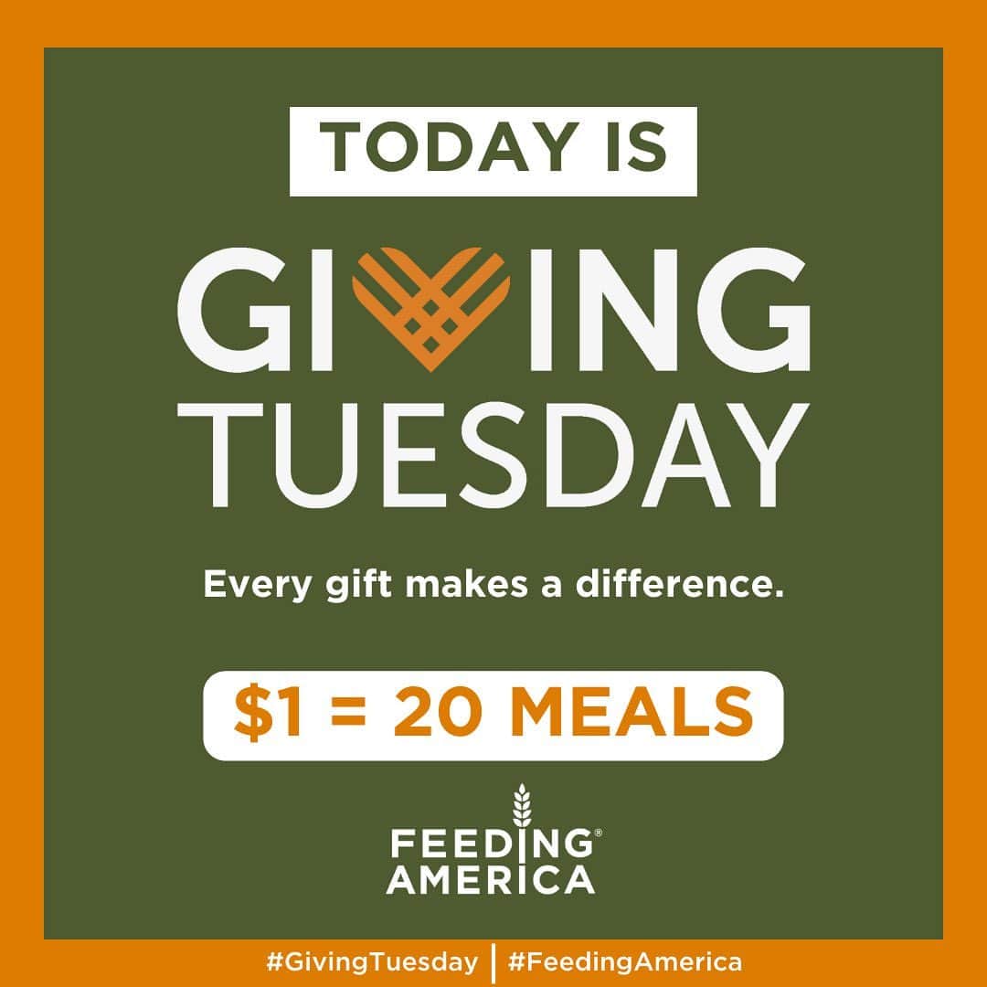 デヴィッド・アークエットのインスタグラム：「Please consider supporting @feedingamerica on this #givingtuesday thank you」