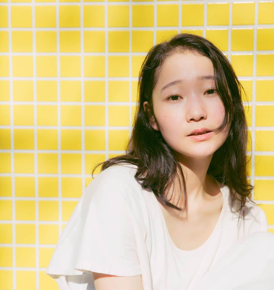 斎藤なりのインスタグラム：「夕日が綺麗だな〜って見ていたら ご近所さんみんな窓を開けて眺めてた。」