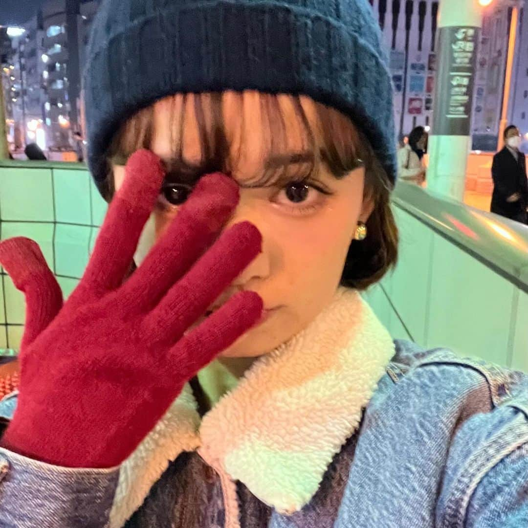 zussaさんのインスタグラム写真 - (zussaInstagram)「navy × red × denim 💙👖❤️」11月28日 22時34分 - niwatorigoya