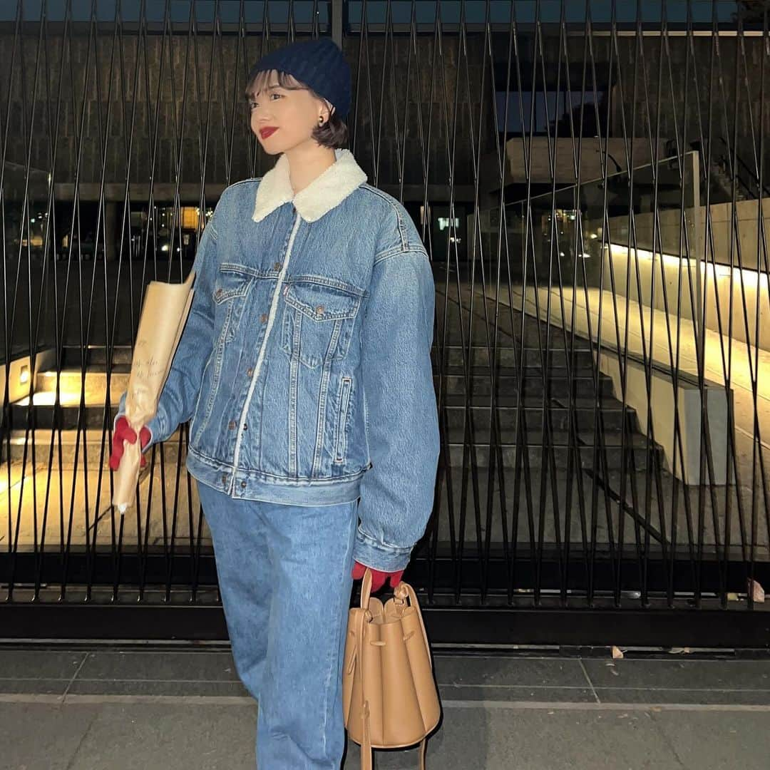 zussaさんのインスタグラム写真 - (zussaInstagram)「navy × red × denim 💙👖❤️」11月28日 22時34分 - niwatorigoya