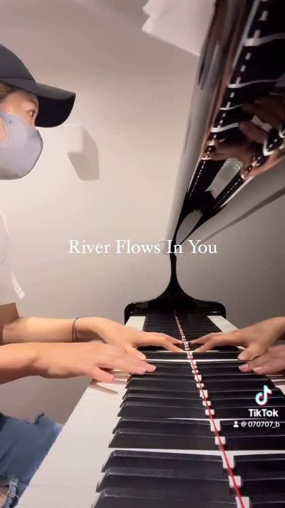 馬場奈々瀬のインスタグラム：「🎹😘🎈  #riverflowsinyou #piano #ピアノ #イルマ」