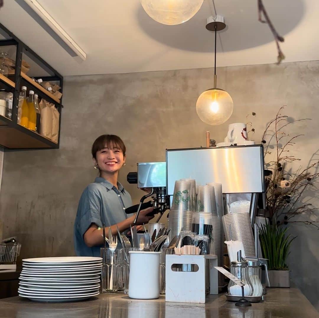 畑中奈緒美のインスタグラム：「• rag & bone coffeeで 出会えた全ての皆様とのご縁に感謝です！  rag & bone coffee 完。  🫶🏼☕️  #ragandbonecoffee」
