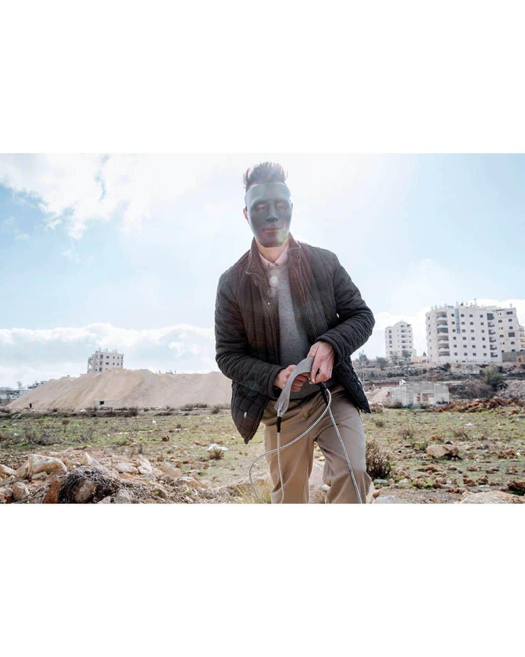 Magnum Photosさんのインスタグラム写真 - (Magnum PhotosInstagram)「A selection of images from the Magnum archive relating to Israel, Palestine and the surrounding areas, dating back eighty years.  Magnum photographers have covered several key moments in the decades-long history of conflict and tension between Israel and Palestine, starting with @philippe_halsman_official’s photographs from 1936 showing tension building in Mandatory Palestine and continuing up until October 2023, with recently published work by @william.keo, @jeromesessini and @pvanagtmael from Israel and the West Bank.  🔗 View the full selection at the link in the @magnumphotos bio.  Magnum Photos stands for the freedom of the press and against the targeting or silencing of journalists in the field.  PHOTOS (left to right):  (1) The British Army and Palestine Police force searching passers-by in Jaffa during the Arab Revolt. Jaffa. 1936. © @philippe_halsman_official / Magnum Photos  (2) Two Palestinian girls reading in a refugee camp in the Jordan Valley. Jordan. 1952. © @georgerodgerphotos / Magnum Photos  (3) Israeli soldier in East Jerusalem knocks out the Arab sign naming the Wailing Wall as “Al-Buraq Wall.” 1967. © @michabaram.archive / Magnum Photos  (4) Woman with a rifle guards a flock of sheep on a Kibbutz. Golan Heights. 1973. © @thomashoepker / Magnum Photos  (5) Palestinians demonstrate for peace with olive branches next to Israeli Border Guards. West Bank. 1991. © @abbas.photos / Magnum Photos  (6) Young Palestinian man loading stone into a homemade catapult. West Bank. 2000 © Larry Towell / Magnum Photos  (7) Palestinian evicted from his home (left) by the Israelis because of its close vicinity to the ‘Security’ wall. Bethlehem, West Bank. 2005. © @marktpower / Magnum Photos  (8) Funeral of Avraham Walz, 29, killed in an attack earlier that day by a Palestinian in a stolen digger. Jerusalem. 2014. © Peter van Agtmael (@pvanagtmael) / Magnum Photos  (9) Clashes between Palestinian youth and Israeli forces following US president Donald Trump’s statement on Jerusalem status. Ramallah, West Bank. 2017. © @paolopellegrin / Magnum Photos  (10) Front door of a house is pierced by bullets. Kibbutz Kfar Aza, Israel. 2023. © @william.keo / Magnum Photos」11月28日 23時02分 - magnumphotos