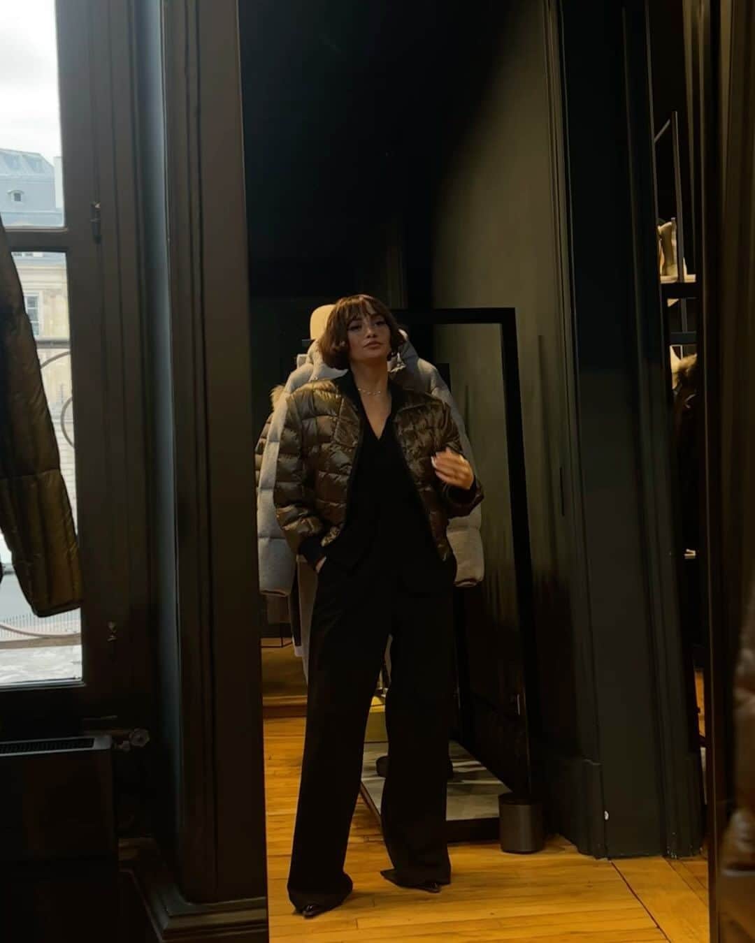 テイラー・ラシェのインスタグラム：「new york has been calling for me since i’ve left getting the itch to move back ♥」