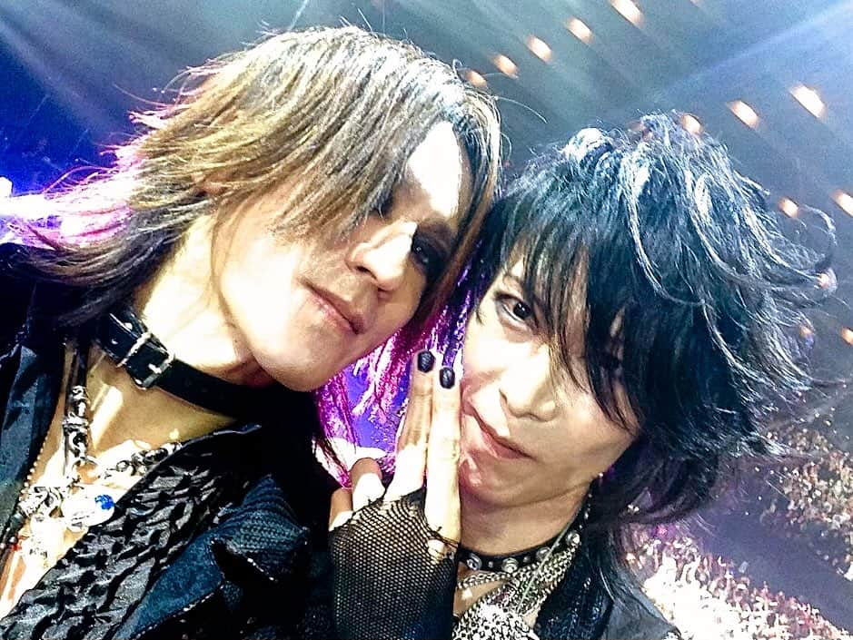 SUGIZOさんのインスタグラム写真 - (SUGIZOInstagram)「Rest in Peace & Fly Away. Dear my friend HEATH…..」11月29日 1時16分 - sugizo_official